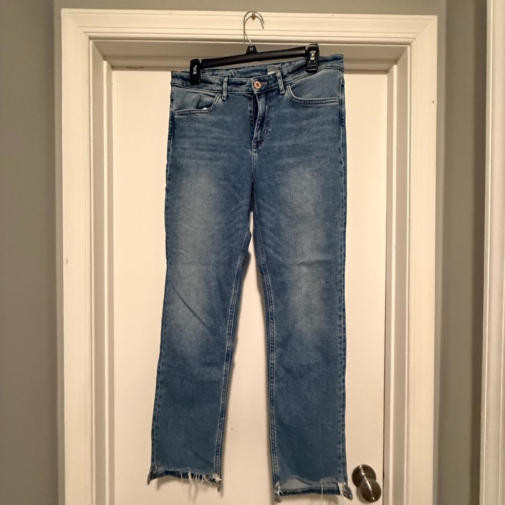 Straight leg & Denim Jeans